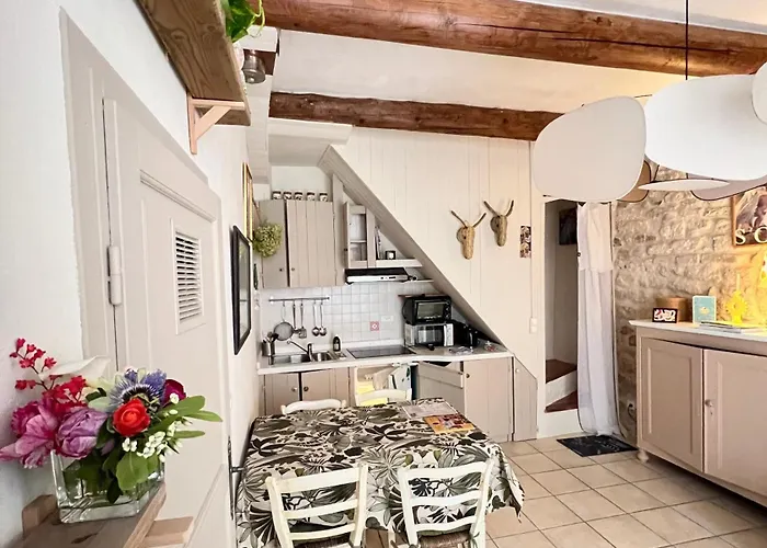 A St Remy Petite Maison Au Coeur Du Village